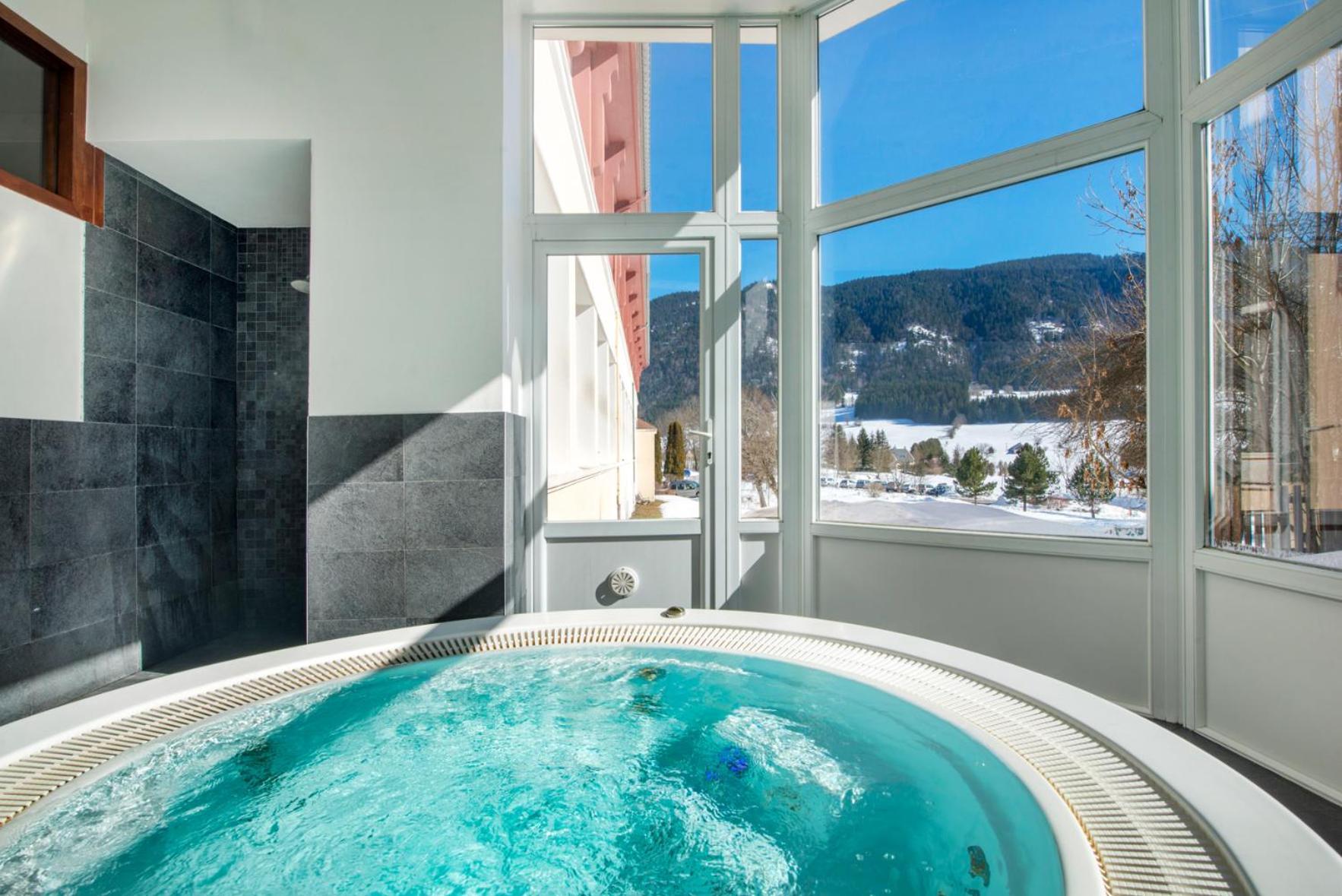 L'Escandille Village Vacances Отран Екстериор снимка