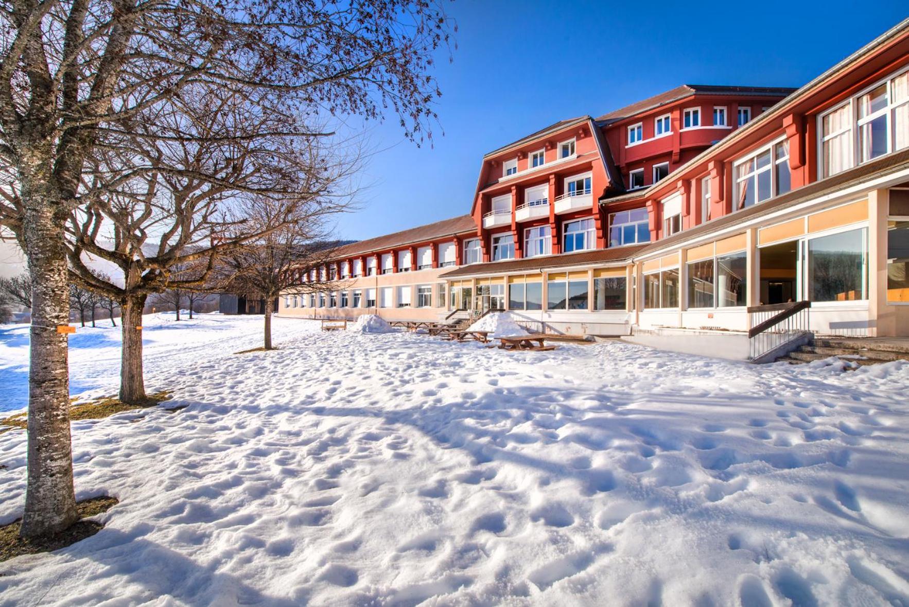 L'Escandille Village Vacances Отран Екстериор снимка